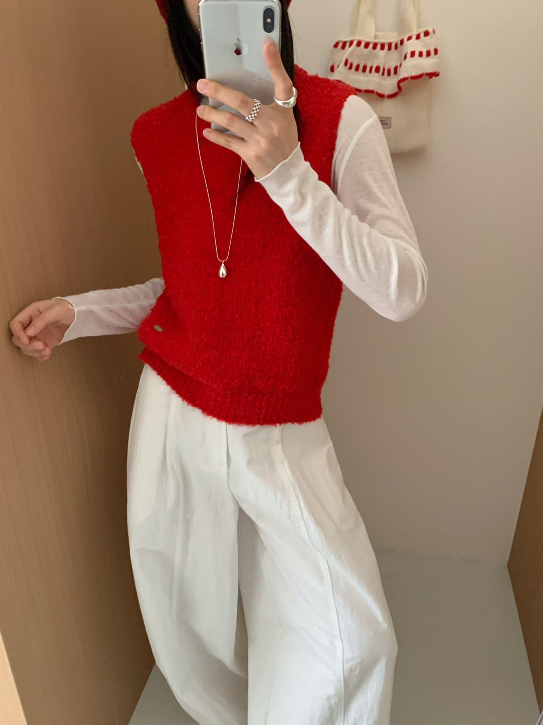 Damen Strickweste mit weichem, flauschigem Material und modernem Schnitt EB
