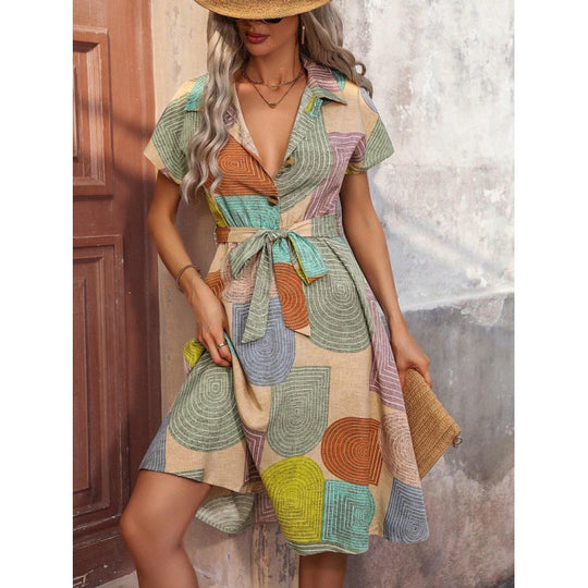 Damen Hemdkleid mit buntem geometrischem Muster und Taillengürtel EB