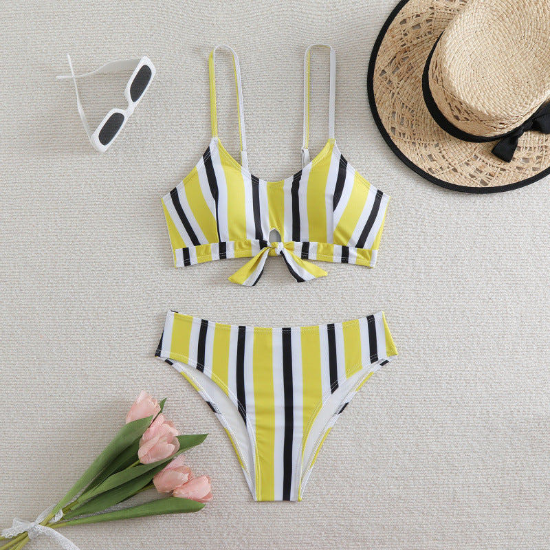 Damen Bikiniset mit eleganten Streifen und chicem Knoten EB