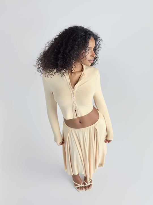 Damen Cropped-Cardigan mit Perlmuttknöpfen und asymmetrischem Zipfel-Midirock EB