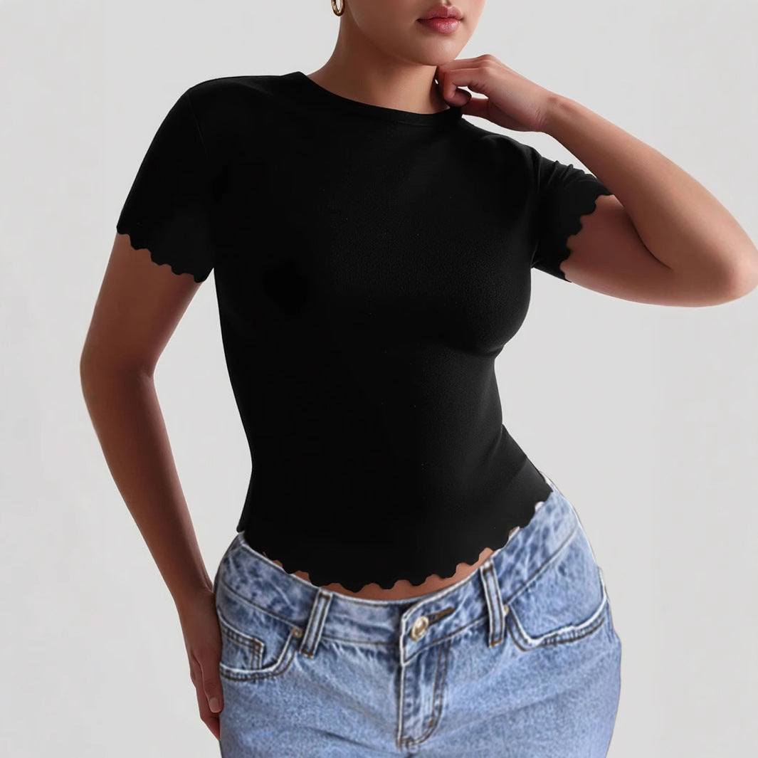 Damen Kurzarm-T-Shirt mit geschwungenen Säumen und figurbetonter Passform EB