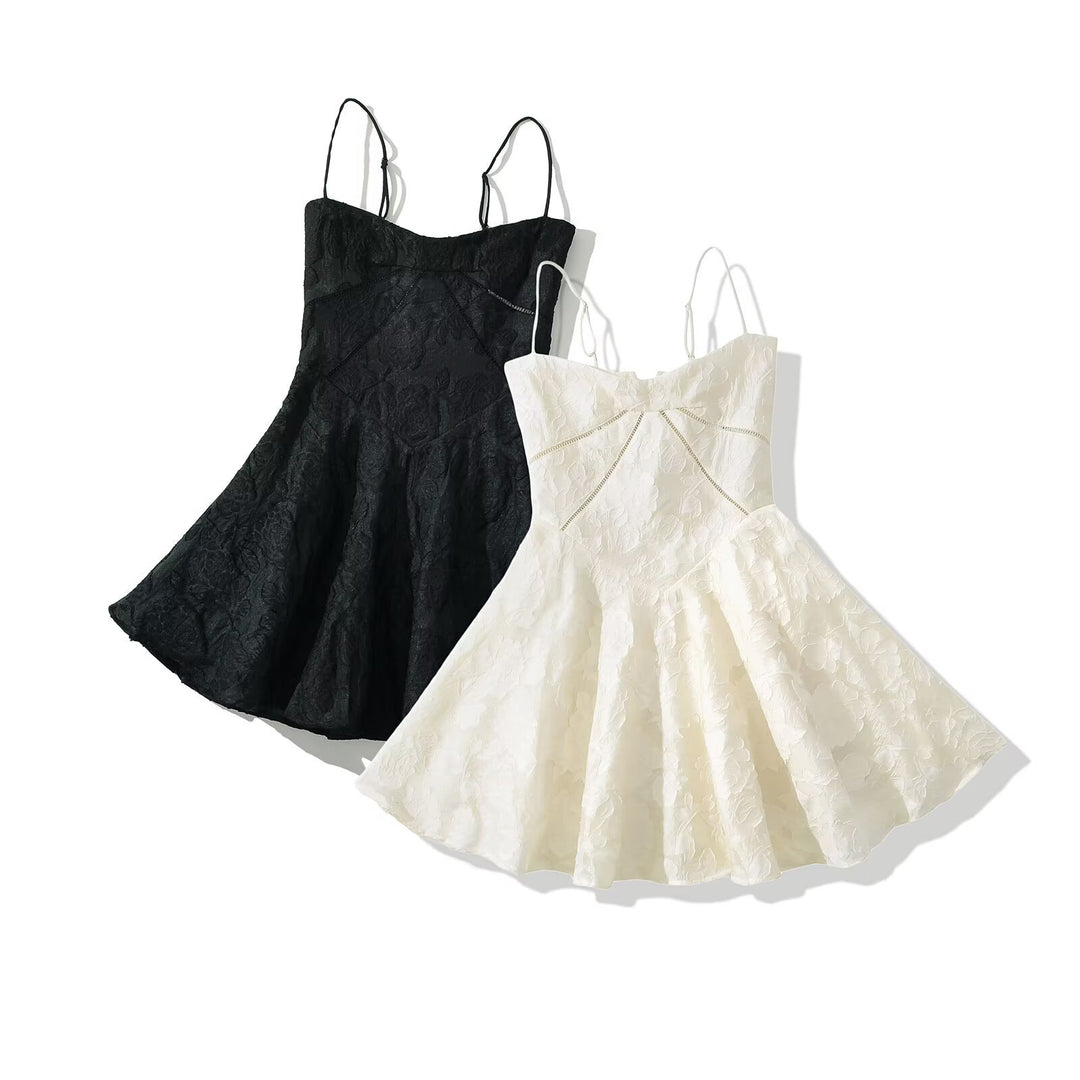 Damen Kleid mit floralem Spitzenmuster und verstellbaren Trägern EB