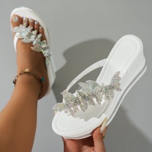 Damen Glamouröse Riemensandaletten mit funkelndem Schmetterlingsdesign EB