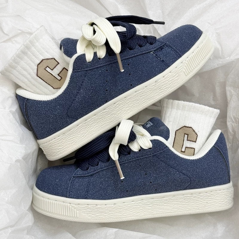 Damen Sneakers im sportlichen Stil mit hochwertiger Oberflächenstruktur EB