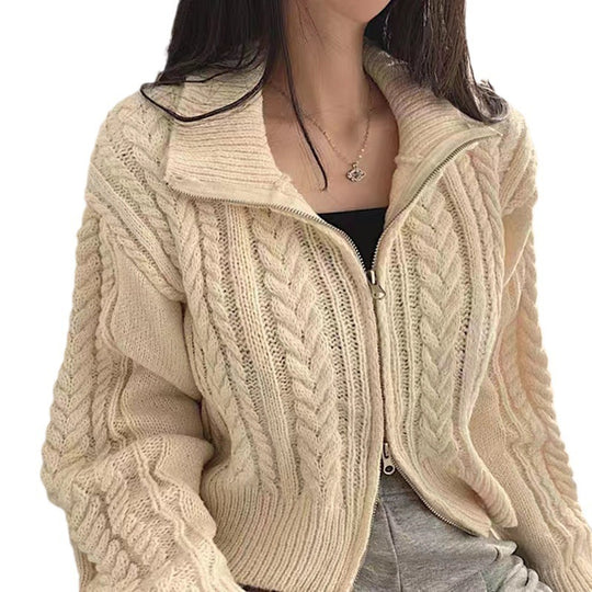 Damen Strickjacke mit hochwertigem Zopfmuster und sportlichem Reißverschluss EB