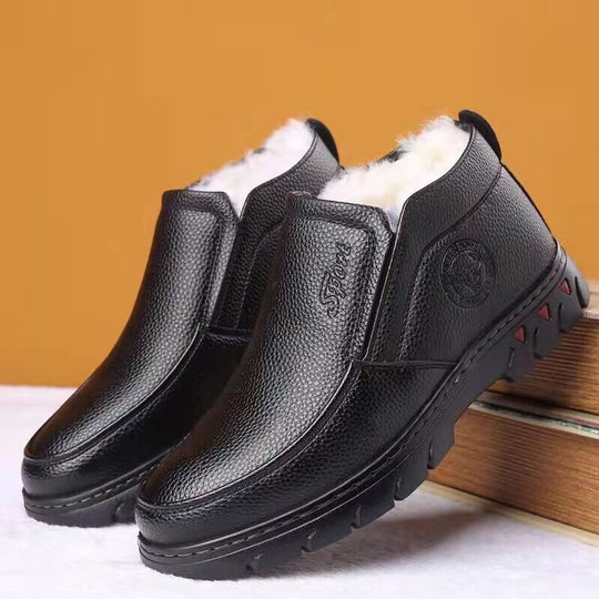 Herren Stiefel mit warmem Innenfutter und rutschfester Sohle EB