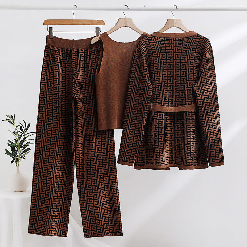 Damen modisches und luxuriöses Loungewear-Set mit elegantem Muster und praktischen Taschen EB