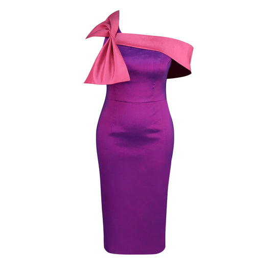 Damen elegantes Kleid mit asymmetrischem Rüschenakzent EB