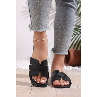 Damen Komfortable Slip-On Sandalen mit modischen Riemen EB