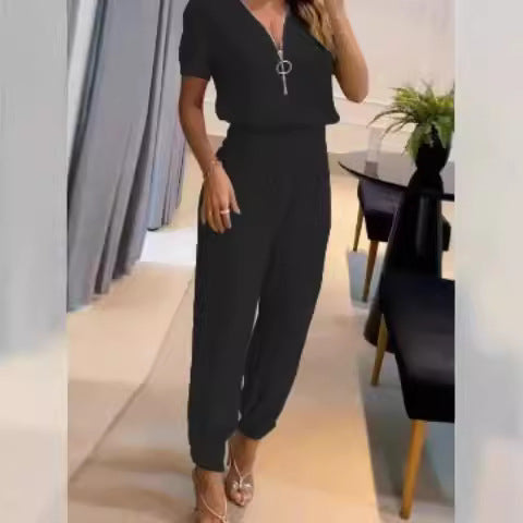 Damen Jumpsuit mit hochgeschlossenem Kragen und seitlichem Reißverschluss EB