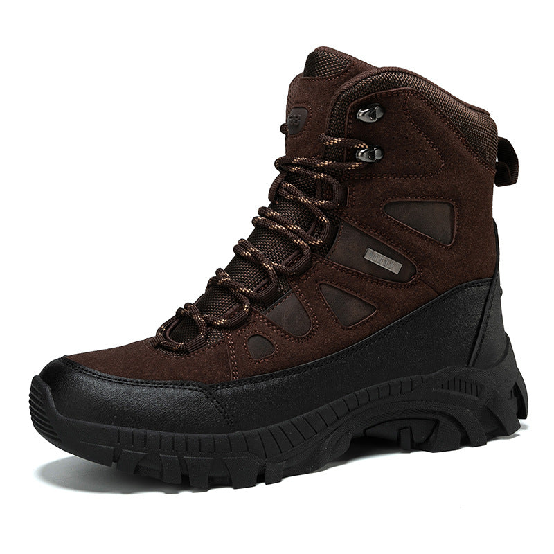 Herren Trekking-Boots mit wasserabweisendem Obermaterial und außergewöhnlichem Grip EB
