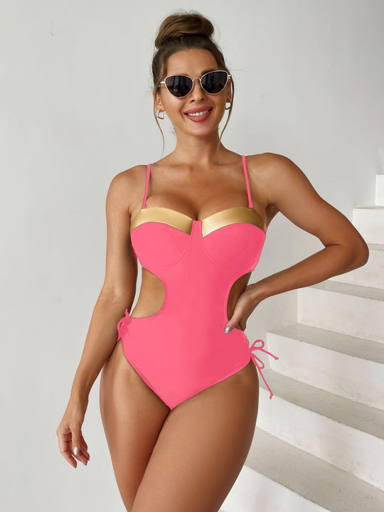 Damen Einteiler Badeanzug mit aufregenden Cut-Out-Details EB