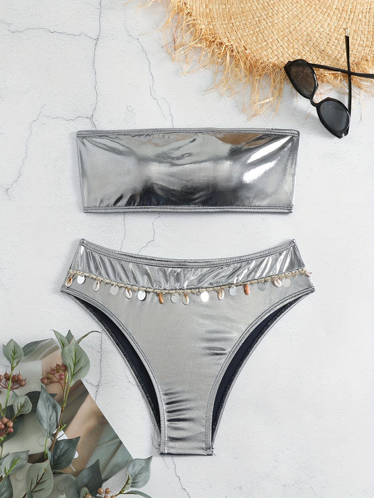 Damen Bandeau-Bikini mit eleganter Glanzoptik und modischen Muscheldetails EB