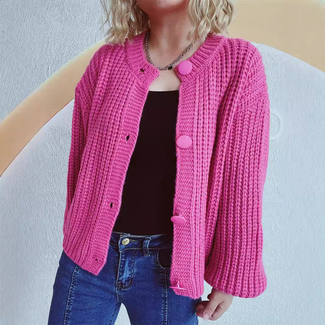 Damen Grobstrickjacke mit ballonförmigen Ärmeln und dekorativen Knöpfen EB