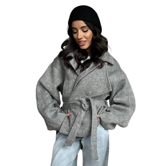 Damen Oversized Wolljacke mit modischem Gürtel und praktischem Knopfdetail EB