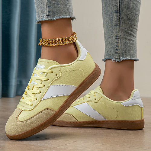 Damen nan retro-inspirierte Sneaker mit niedrigem Schnitt, Gumsohle und Velours-Zehenkappe EB