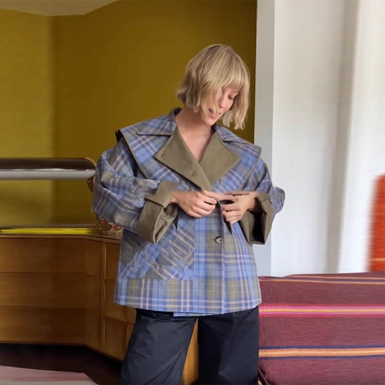 Damen Karierte Überjacke mit weitem Schnitt und klassischen Reverskragen EB