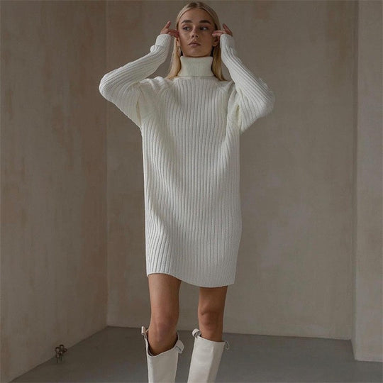 Damen Strickkleid mit hohem Kragen und großen Ärmeln EB