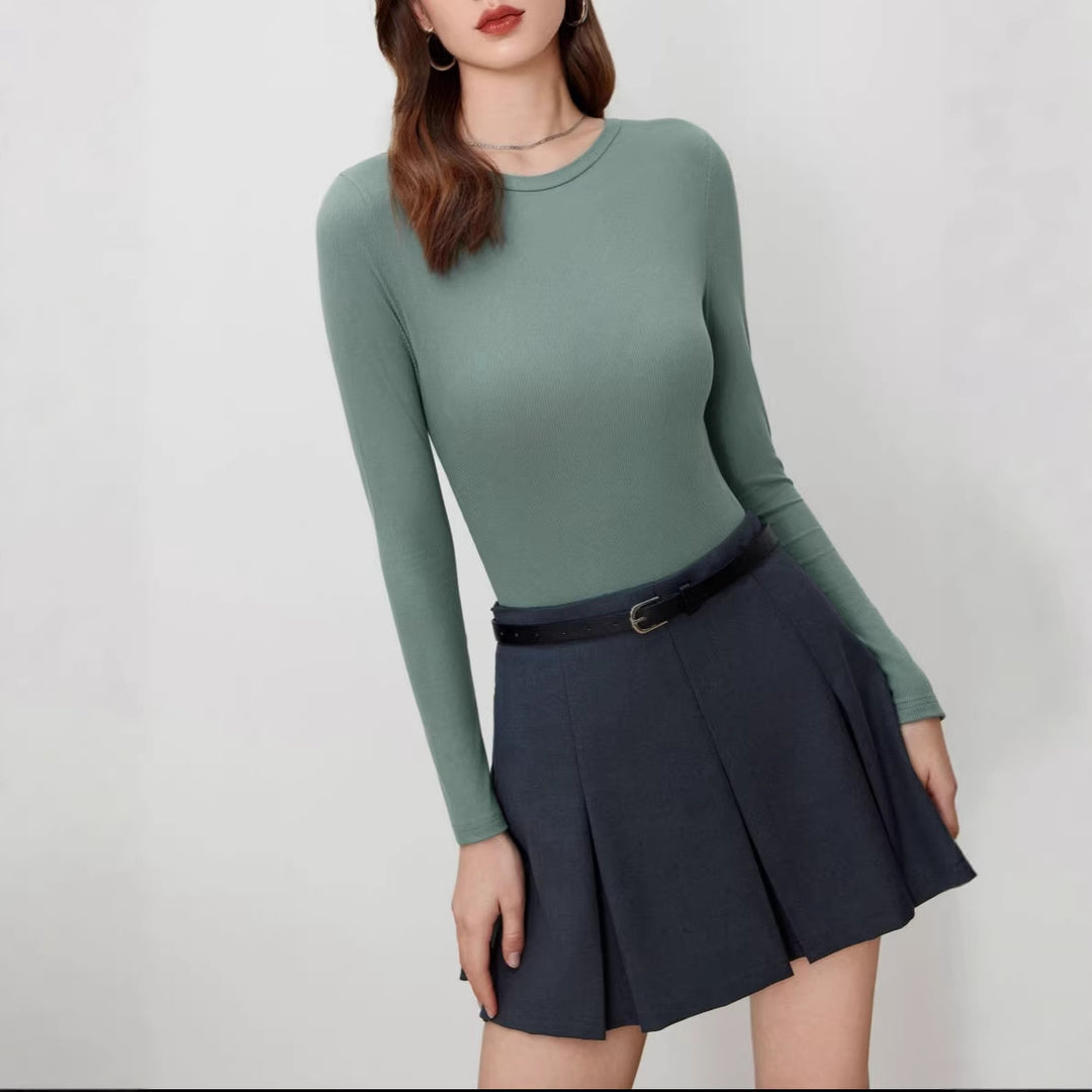Damen Figurnahes geripptes Langarm-Basicshirt mit Rundhalsausschnitt und Stretch EB