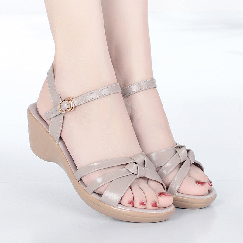 Damen Riemchen Sandalen mit bequemem Fußbett und elegantem Knotenakzent EB