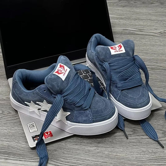 Damen Sportliche Sneaker mit auffälligen Stern-Applikationen EB