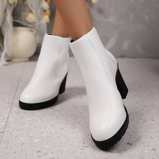 Damen Stilvolle Stiefeletten mit Komfort-Fußbett und modernem Riemen EB