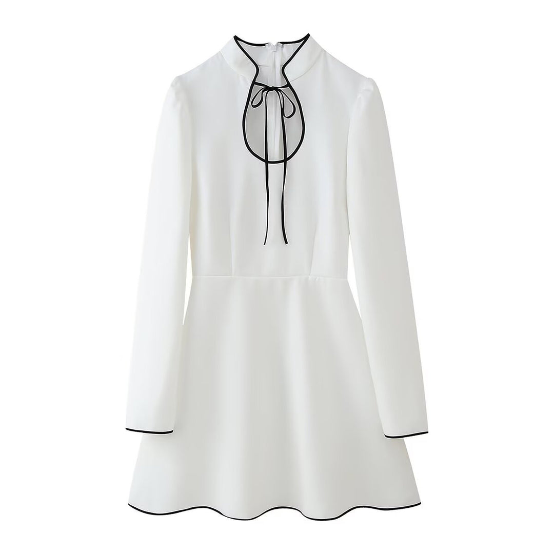 Damen elegantes Hemdkleid mit Rüschenkragen und Bindeakzent EB