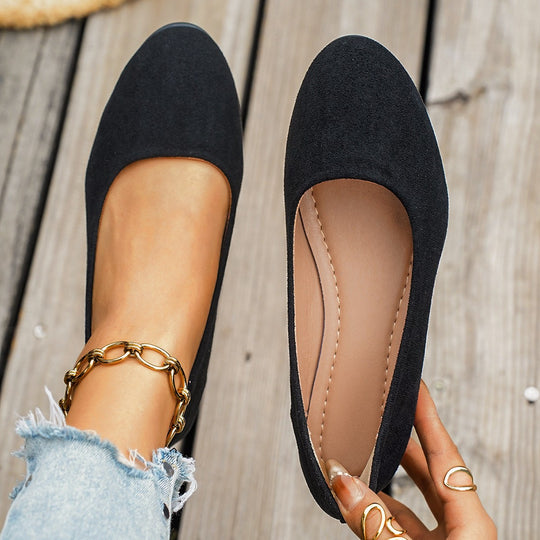 Damen  minimalistische Samt-Ballerina mit dekorativer Fußkette und ergonomischem Komfortfußbett EB