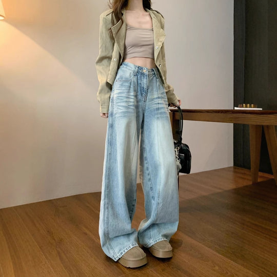 Damen Weite High-Waist Jeans im modernen Distressed-Design EB