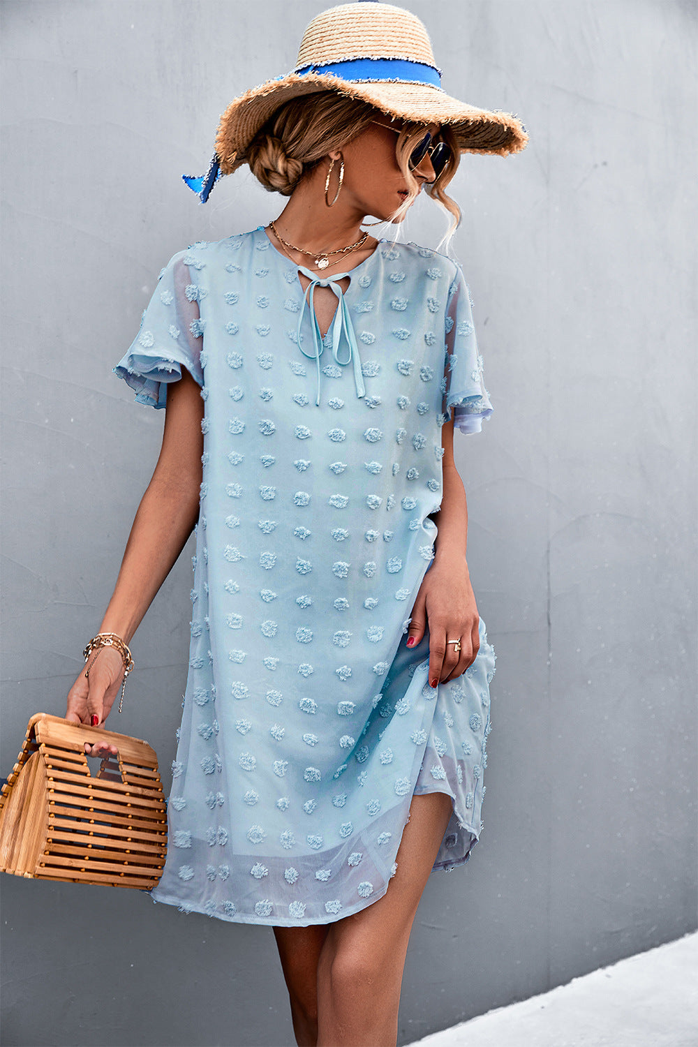Damen Freizeitkleid mit luftigen Puffärmeln und Rüschenakzenten EB