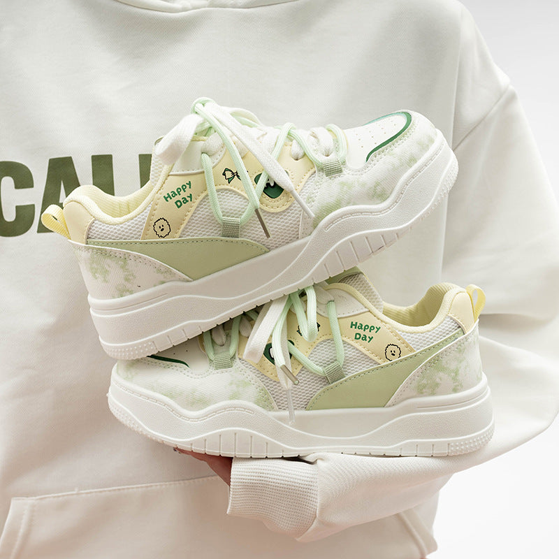 Damen Modische Sneakers mit einzigartigen Grafikelementen und flexibler Sohle EB