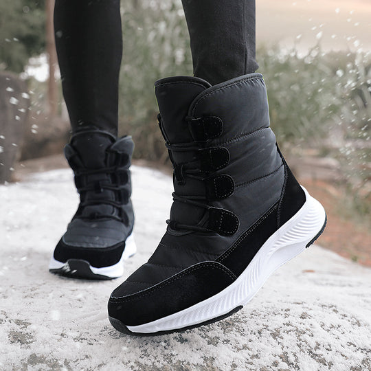 Damen Winterstiefel mit rutschfester Sohle und isolierender Fütterung EB
