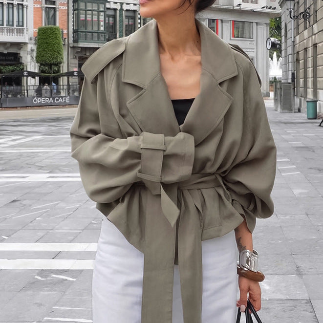 Damen Modische Oversized-Jacke mit Bindegürtel und raffinierter Schnittführung EB