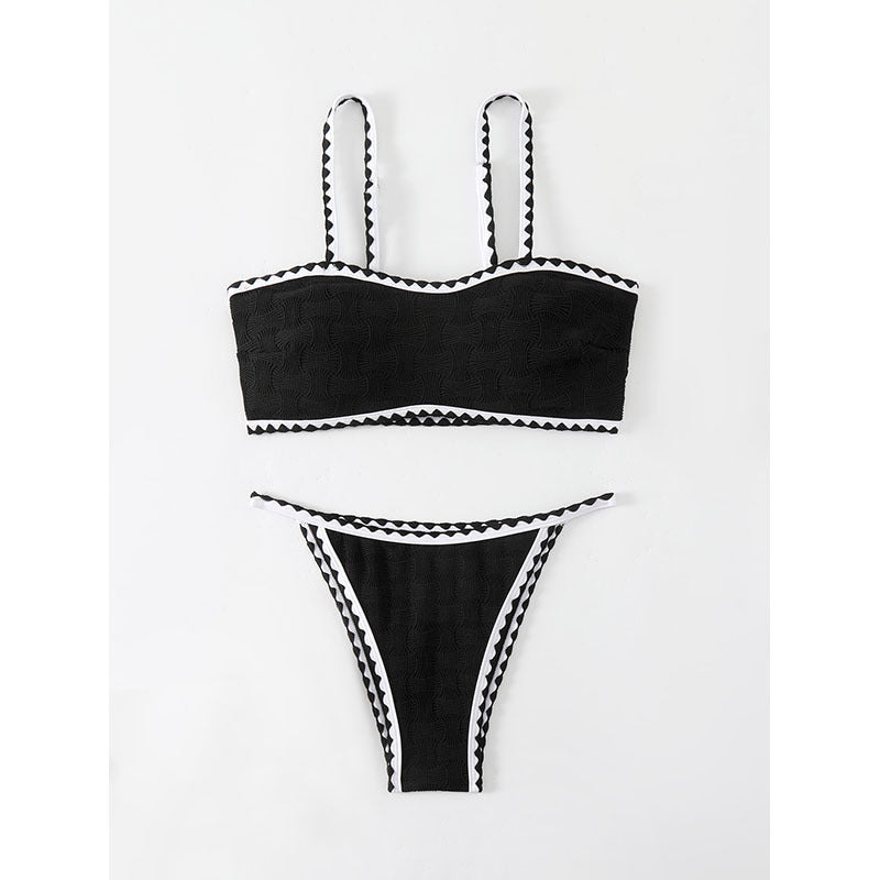 Damen-Bikini mit strukturiertem Oberteil und trendigen Kontrastdetails EB