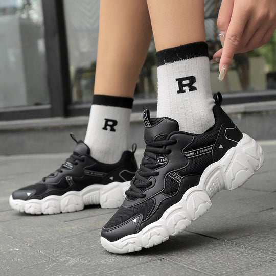 Damen Sportliche Sneakers im trendigen Chunky-Stil mit atmungsaktiven Mesh-Obermaterial und dämpfender Sohle EB