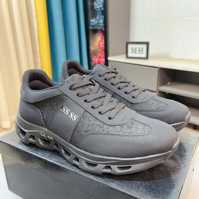 Damen Sportliche Sneakers mit dämpfender Laufsohle und atmungsaktiver Oberflächenstruktur EB