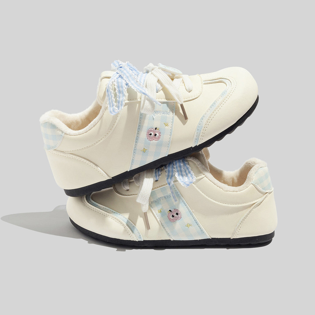 Damen Komfortable Sneaker mit kuscheligem Innenschuh und verspieltem Design EB
