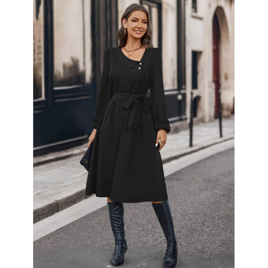 Damen Elegant geschnittenes Kleid mit Taillengürtel EB