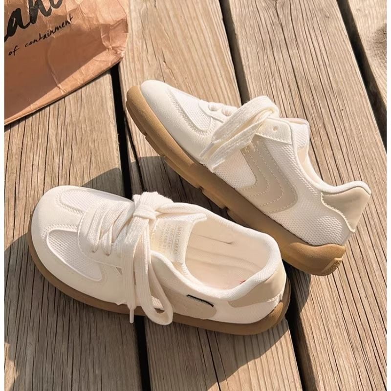 Damen Sportliche Freizeitschuhe mit atmungsaktiven Mesh-Einsätzen EB