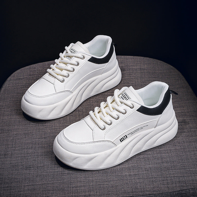 Damen Sneakers im modernen Chunky-Stil mit formgerechter Sohle EB