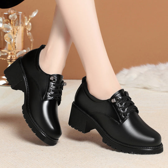 Damen Schnürschuhe mit komfortablem Blockabsatz und modischer Schnallenverzierung EB