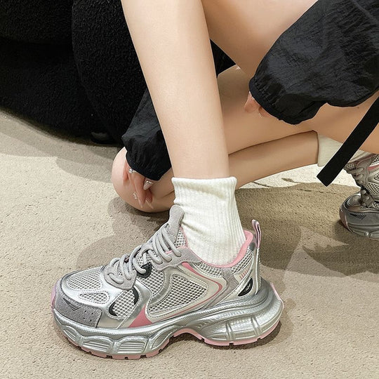 Damen Leichte Sport-Sneaker mit atmungsaktiven Mesh-Einsätzen und dämpfender Sohle EB