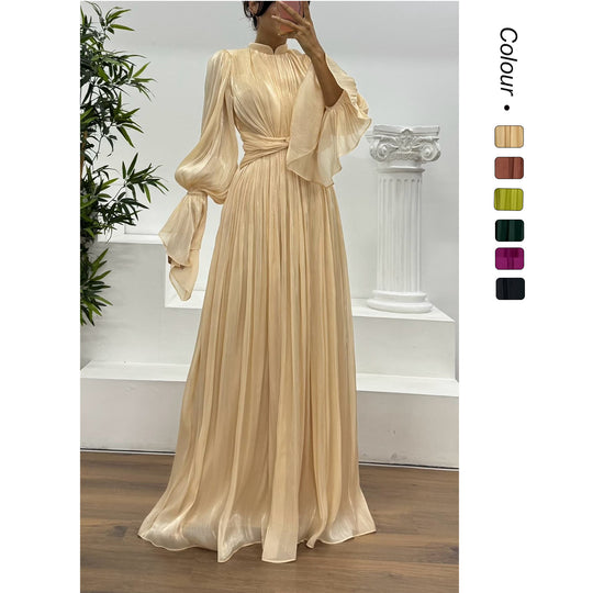 Damen Maxikleid mit figurschmeichelndem Schnitt und eleganter Raffung EB