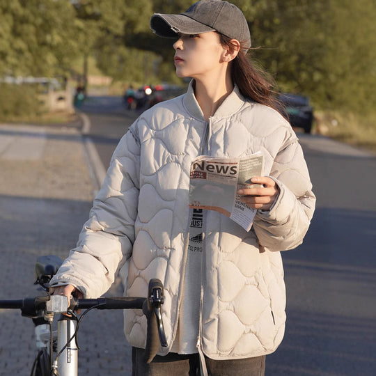 Damen wattierte Freizeitjacke mit gestepptem Design und praktischen Taschen EB