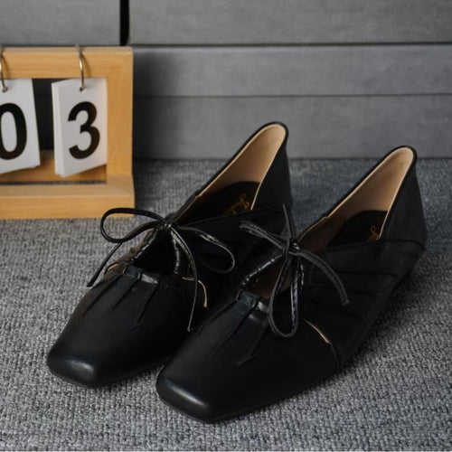 Damen elegante Slip-On Ballerinas mit kunstvollem Riemendetail EB