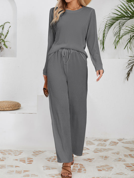 Damen Elegantes und bequemes Set aus gefeuchtetem Material EB