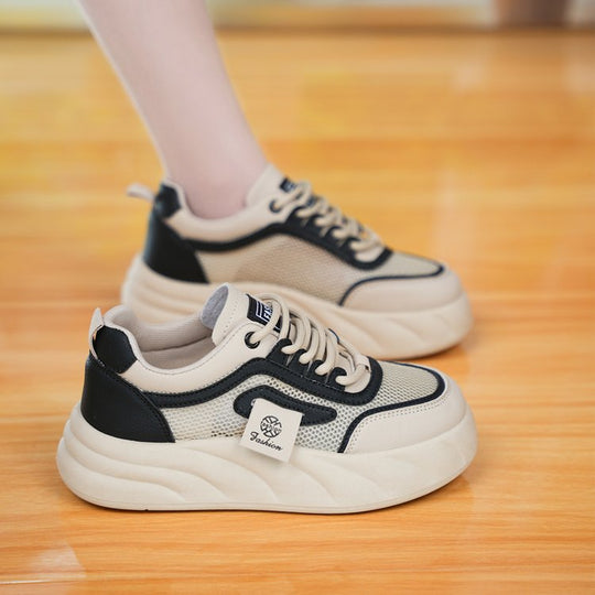 Damen Sportliche Sneaker mit atmungsaktiver Mesh-Oberfläche und dämpfendem Sohlenprofil EB