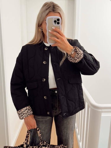 Damen gesteppte Übergangsjacke mit praktischen Taschen EB