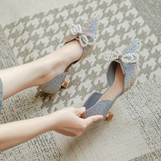 Damen elegant gestaltete Slingback-Pumps mit perlverziertem Schleifendetail EB