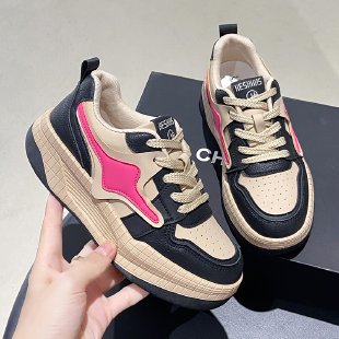 Damen sportliche Sneaker mit strapazierfähigem Obermaterial und dämpfender Sohle EB